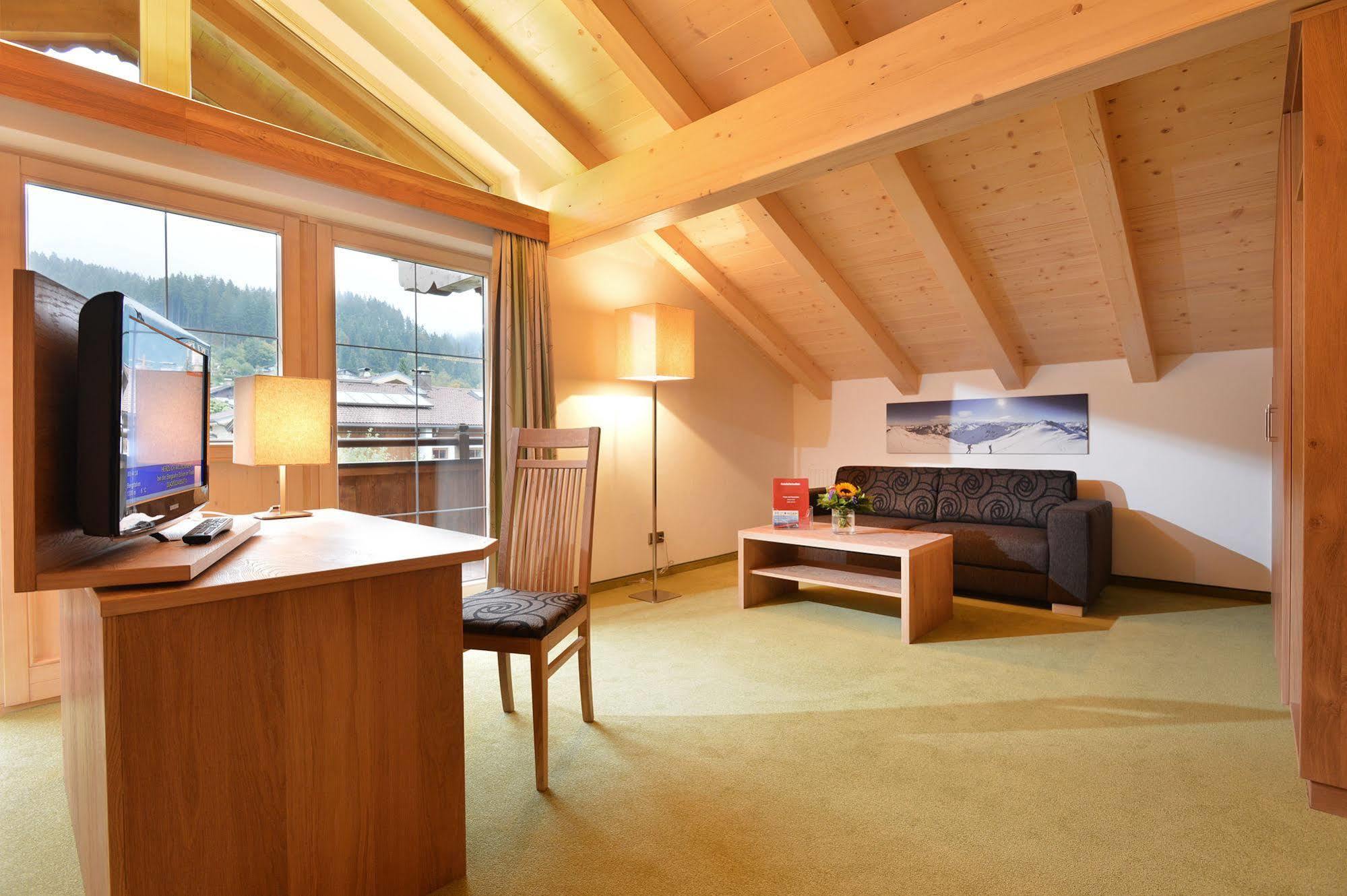 Hotel Reitlwirt Brixen im Thale Eksteriør bilde